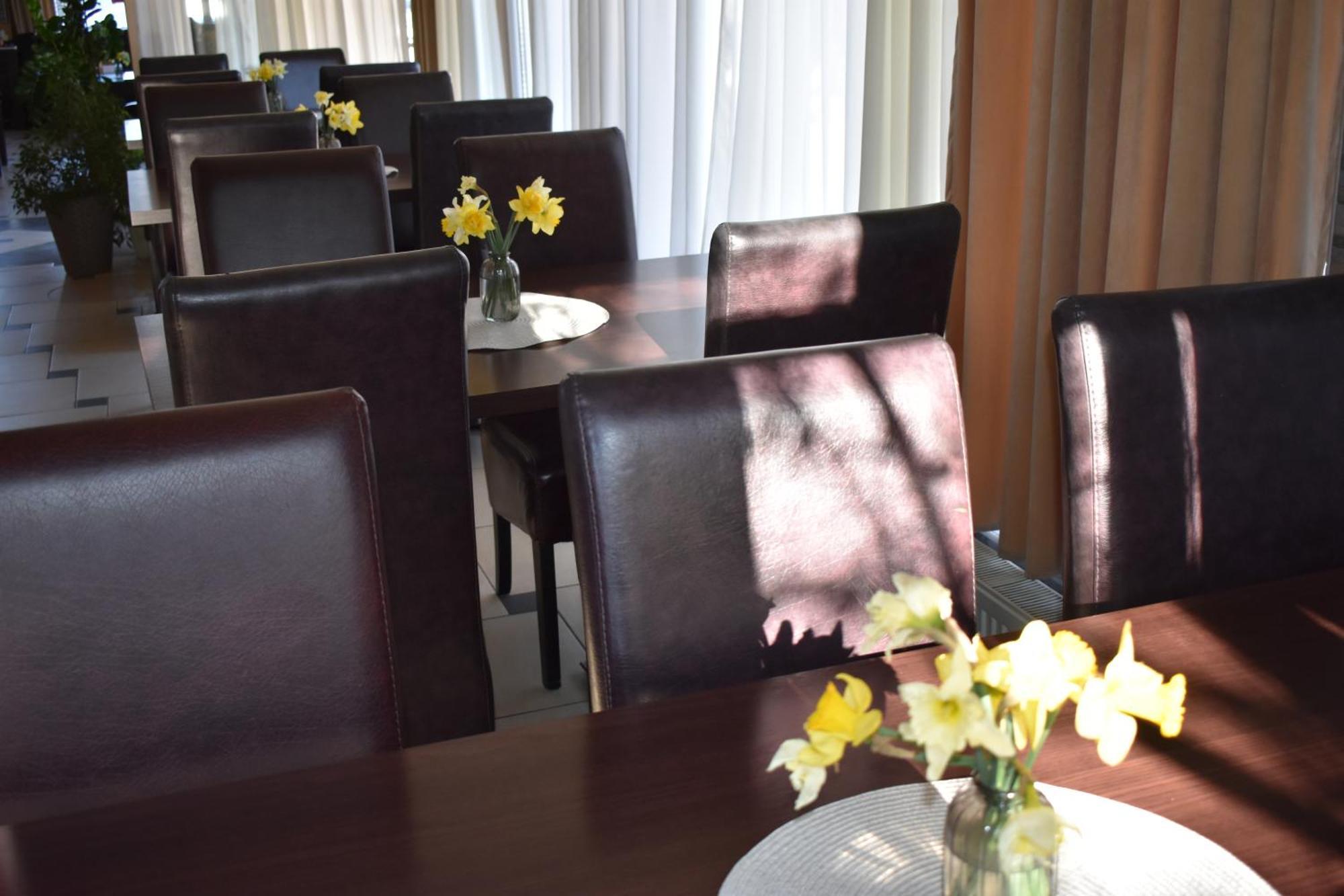 Garni Hotel Lion Jagodina Exterior foto