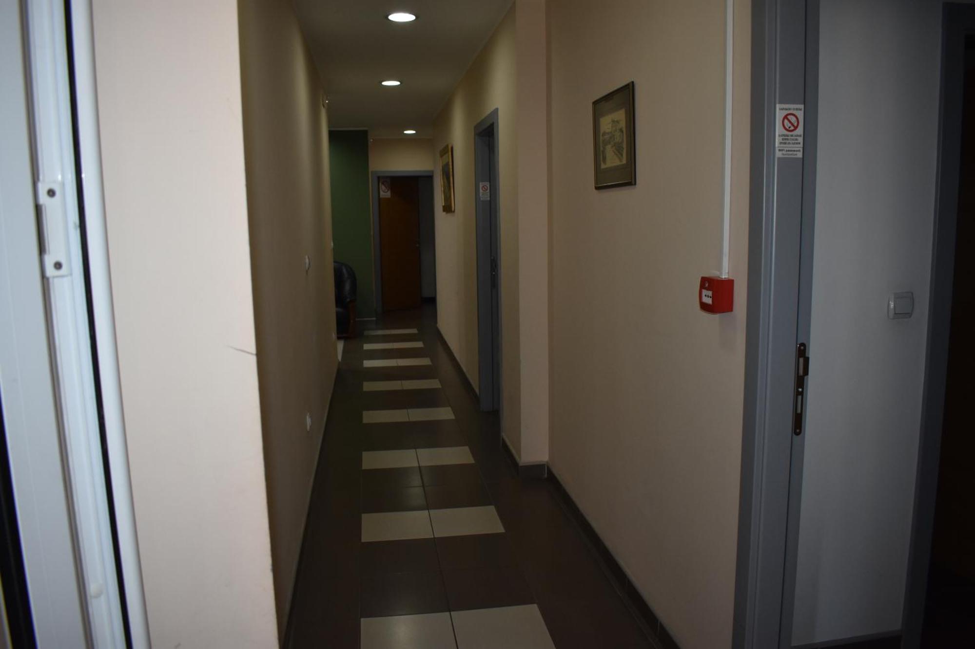 Garni Hotel Lion Jagodina Exterior foto